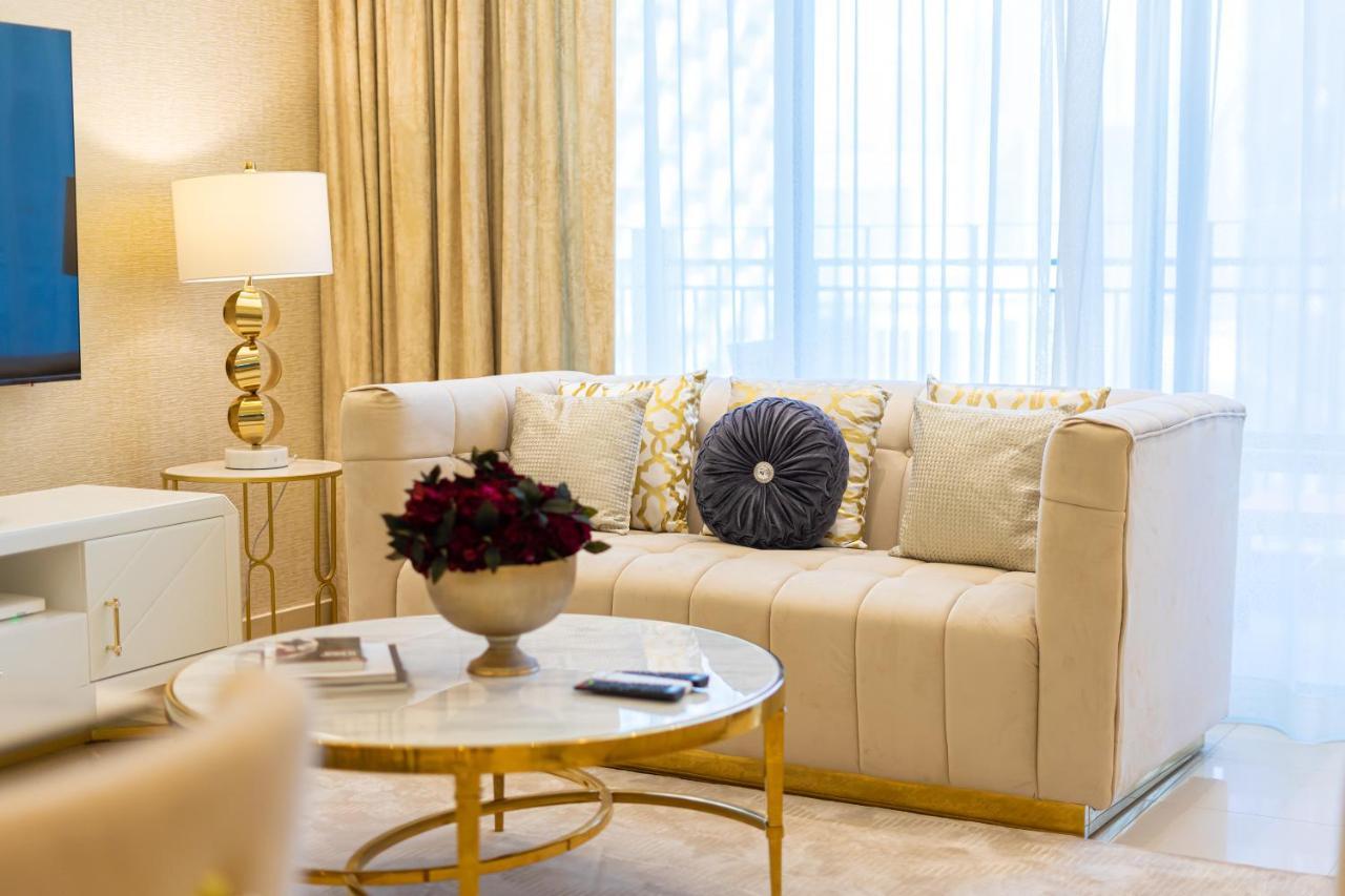 Westminster Standpoint Burj Khalifa Apartment Dubai Exterior photo